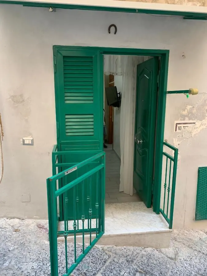 La Casa Dei Nonni contacts